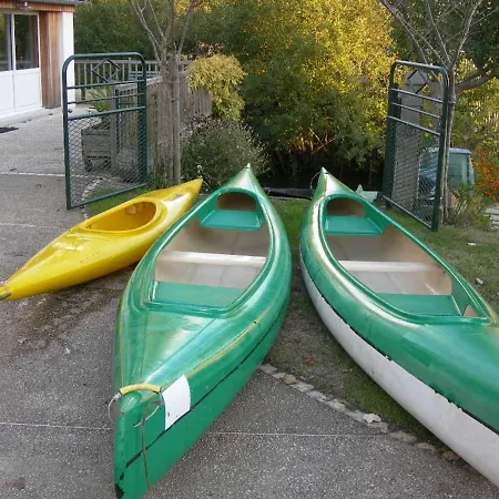 Au Bord De L'eau Avec Canoes, Terrasse Et Jardin A Damvix, Au Coeur Du Marais Poitevin. - Fr-1-426-354 * Damvix