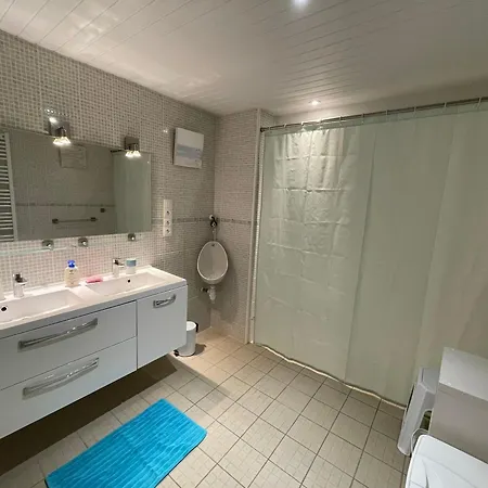 Prázdninový dům Au Bord De L'eau Avec Canoes, Terrasse Et Jardin A Damvix, Au Coeur Du Marais Poitevin. - Fr-1-426-354 Damvix