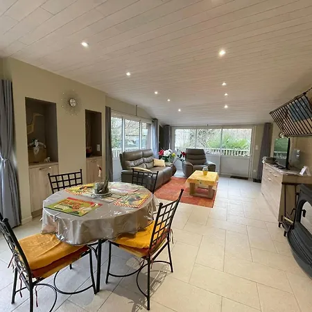 Au Bord De L'eau Avec Canoes, Terrasse Et Jardin A Damvix, Au Coeur Du Marais Poitevin. - Fr-1-426-354 Prázdninový dům *